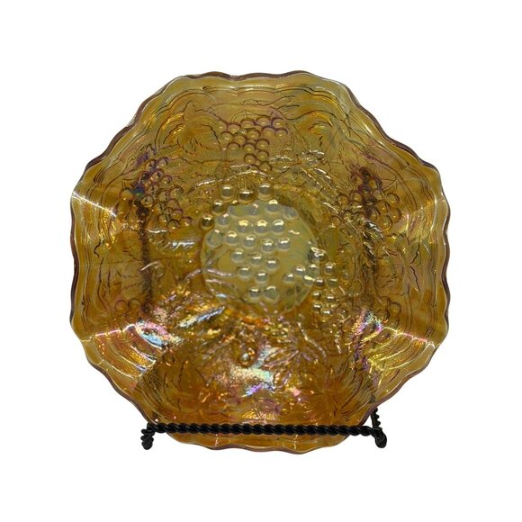 VTG Imperial Marigold Carnival Glass 8.5" Ruffled Bowl Grapes & Vines Pattern - Picture 1 of 6